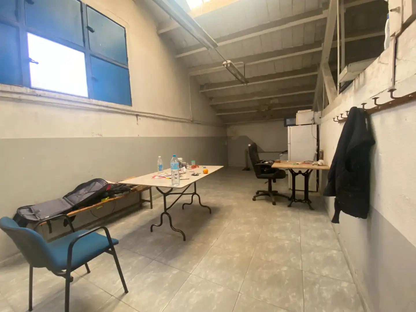 Nave industrial en venta en Cornellà de Llobregat con Calefacción y Alarma
