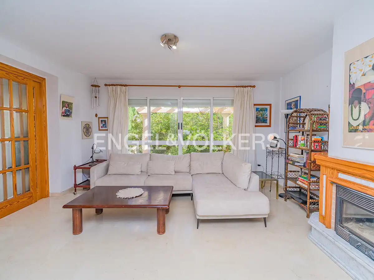 Terraced house with balcony for sale in Carrer dels Alguers 4, imagen 12