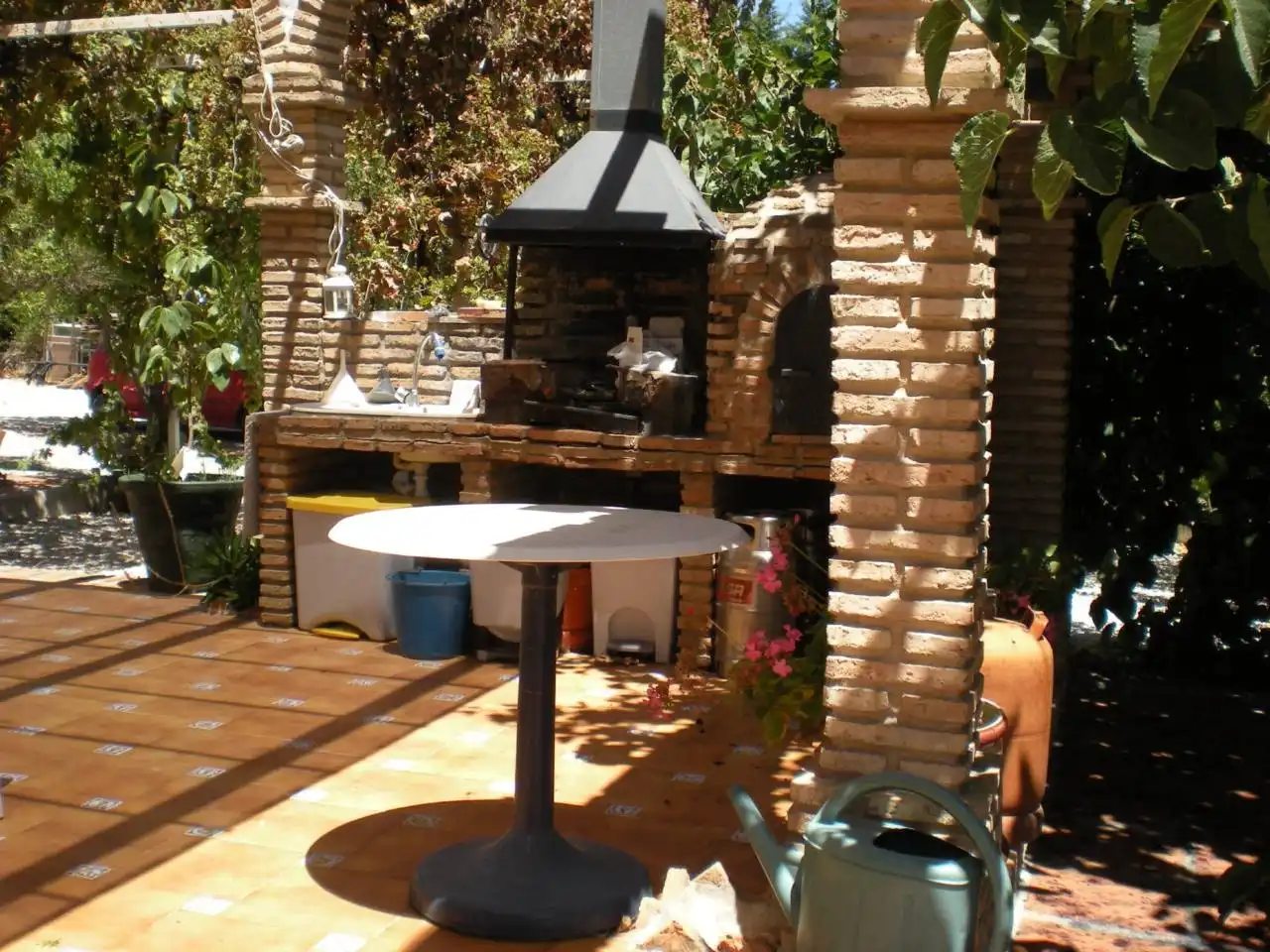 Terrassa de Casa o xalet en venda en Alhaurín de la Torre amb Jardí privat, Terrassa i Moblat