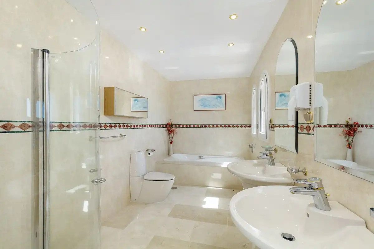 Reihenhaus zum Verkauf in Elviria - Cabopino, imagen 29