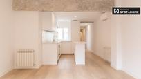 Kitchen of Flat to rent in  Madrid Capital  with Air Conditioner and Balcony