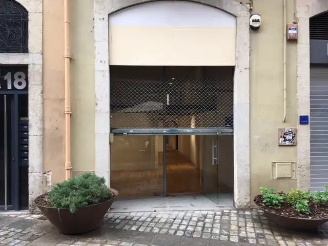 Business premises to rent in Carrer de les Hortes, imagen 3