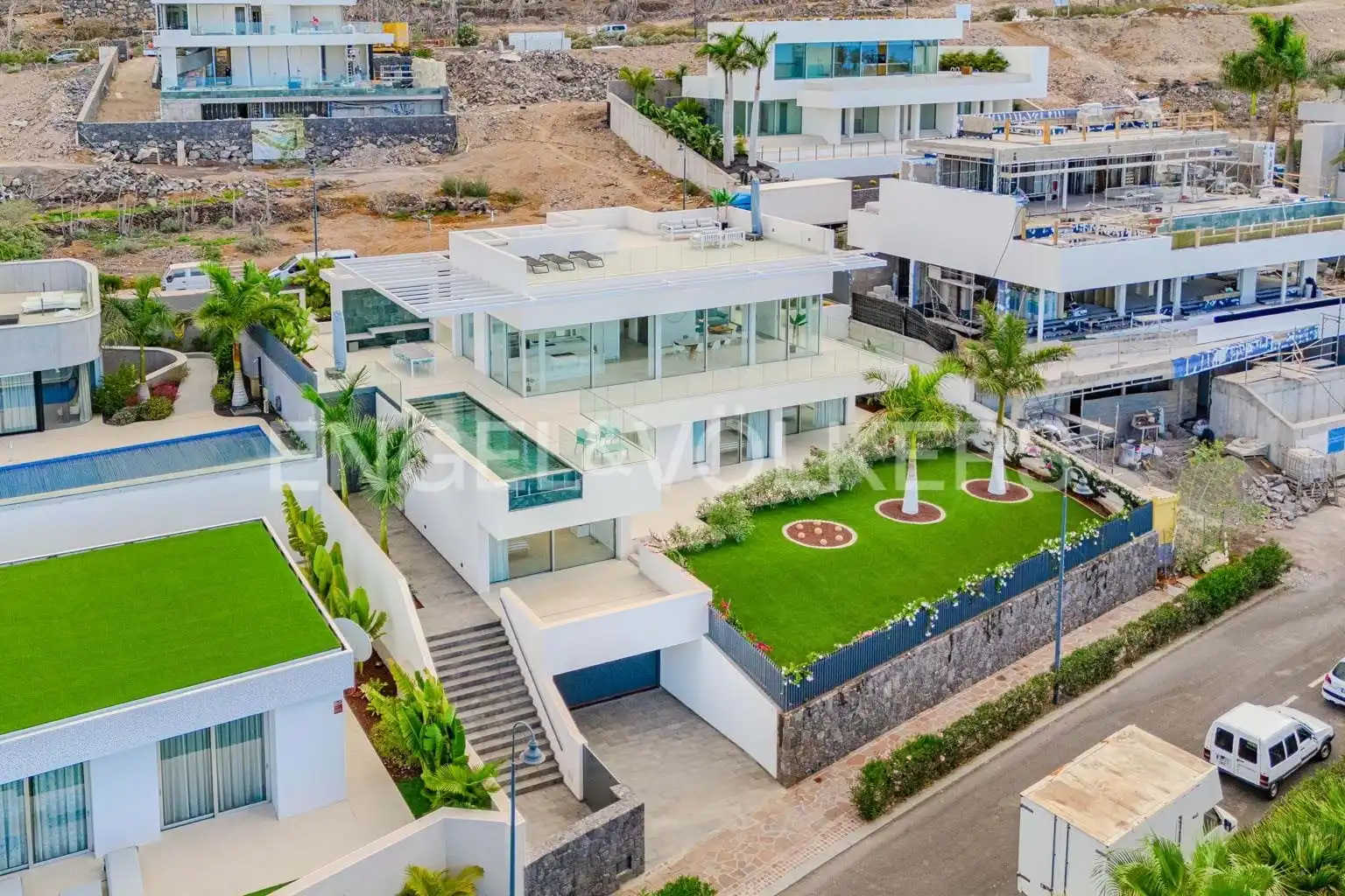 Exterior view of Houses for sale in Guía de Isora  with Air Conditioner, Terrace and Swimming Pool