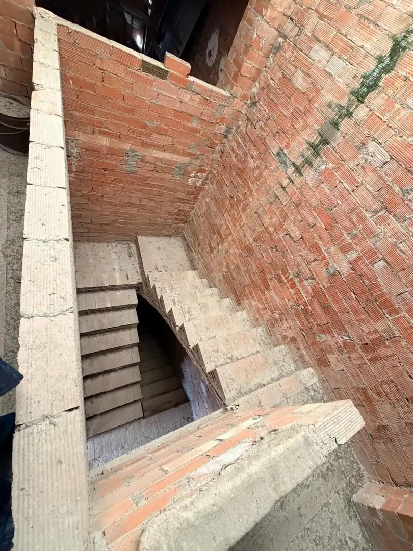Edifici en venda en La Pobla del Duc