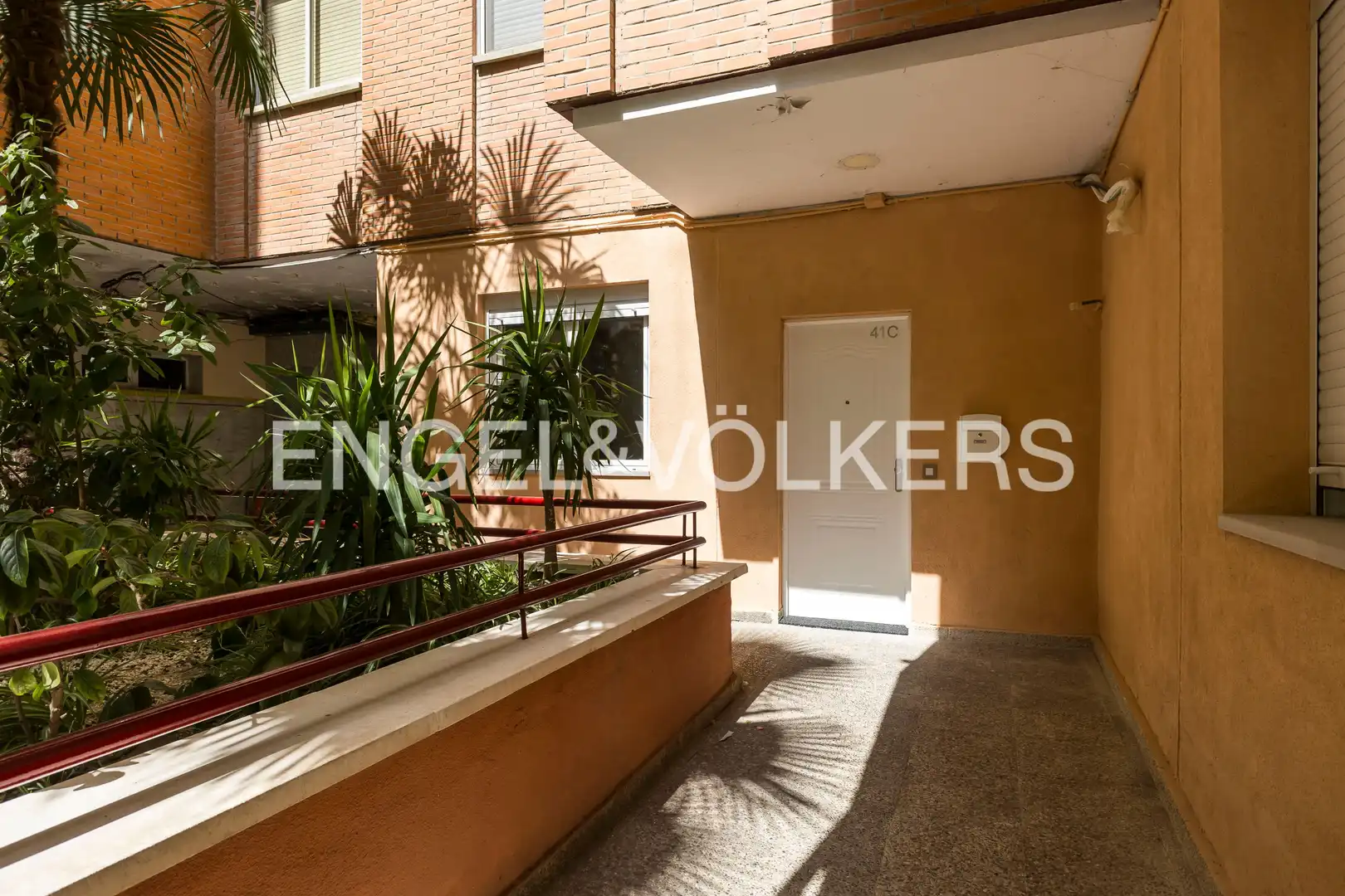 Terrassa de Planta baixa de lloguer en Madrid amb Aire condicionat i Calefacció