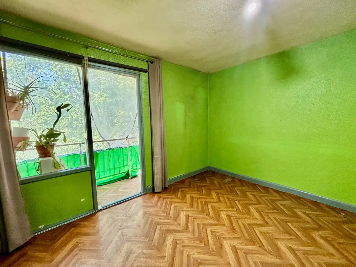 Habitación de Piso en venta en Madrid con Terraza
