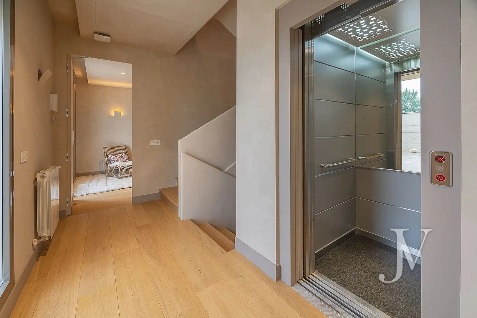 Houses for sale in Madrid  with Air Conditioner, Heating and Private garden