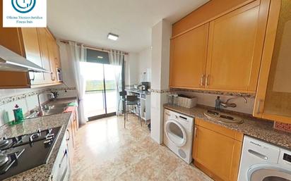 Cuina de Pis en venda en Mollet del Vallès amb Aire condicionat, Calefacció i Moblat