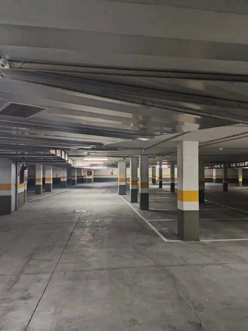 Parking de Garaje en venta en Carral