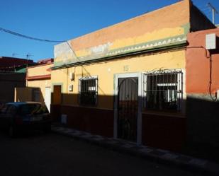 Exterior view of House or chalet for sale in La Línea de la Concepción