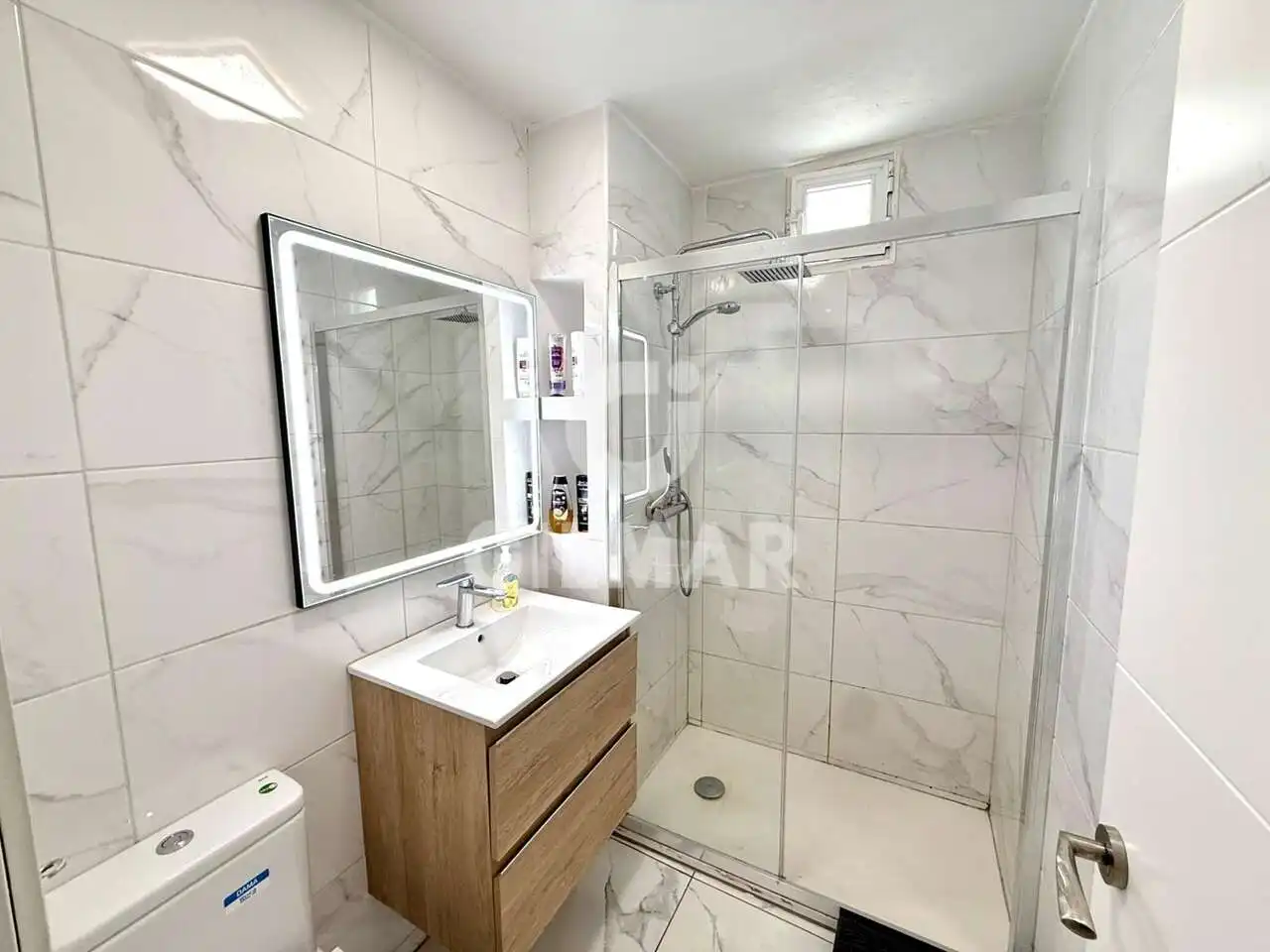 Baño de Piso en venta en Arona con Amueblado