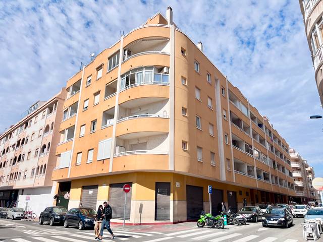 Garaje en Venta en Calle San Pascual, 178 en Antonio Machado