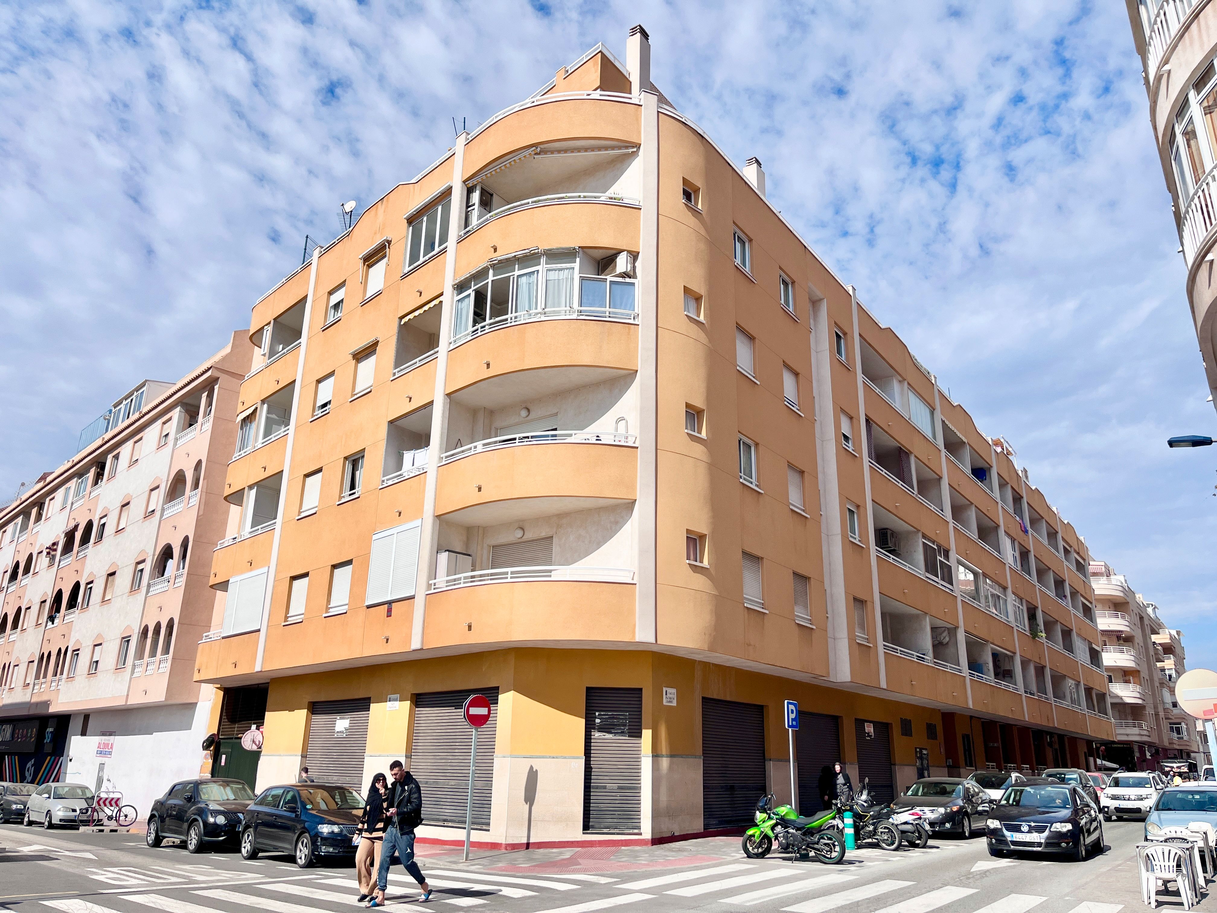 Exterior view of Garage for sale in Torrevieja