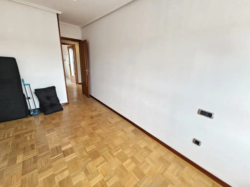 Attic for sale in Avilés