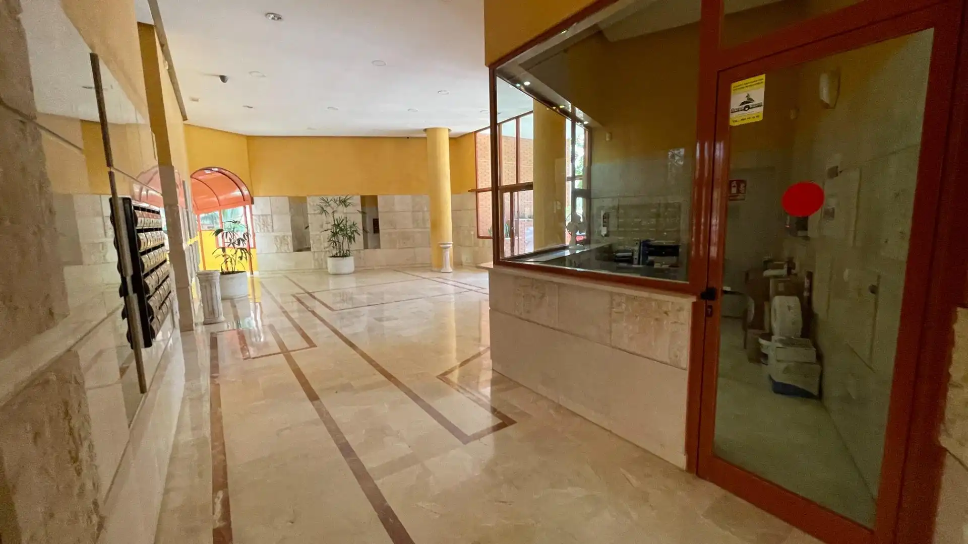 Flat for sale in LUIS PORTERO, El Tejar - Hacienda Bizcochero