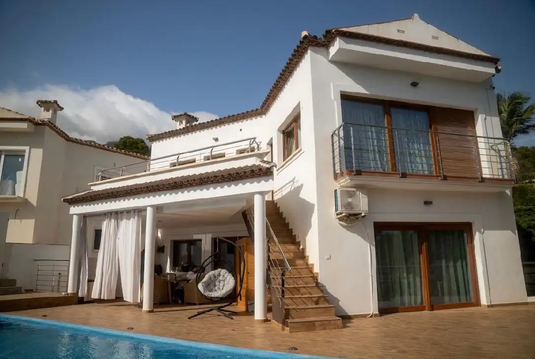 Vista exterior de Casa o chalet en venta en Altea con Aire acondicionado, Jardín privado y Terraza