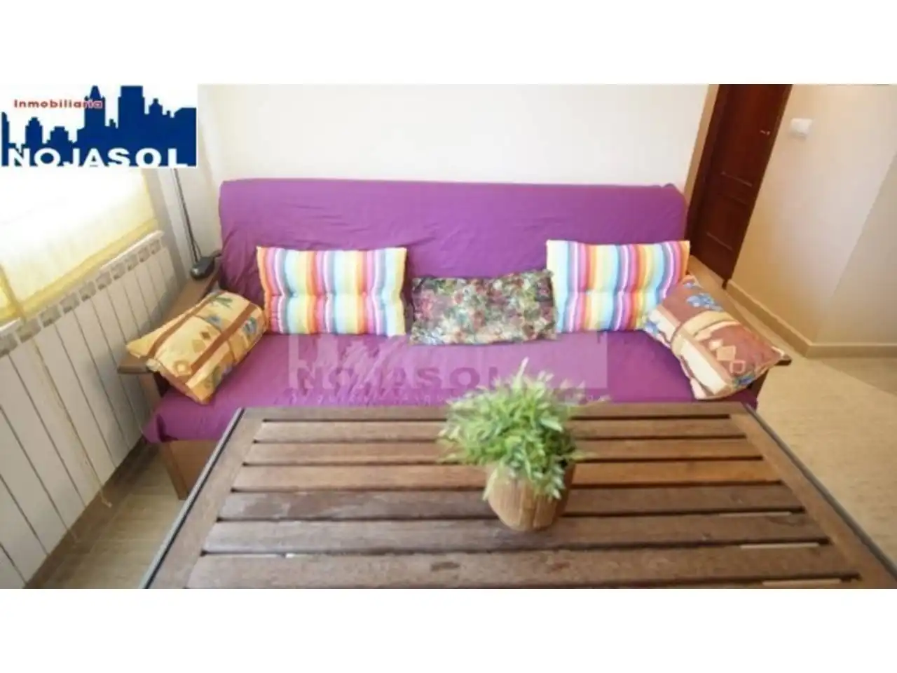 Dormitori de Apartament de lloguer en Noja amb Calefacció, Terrassa i Traster