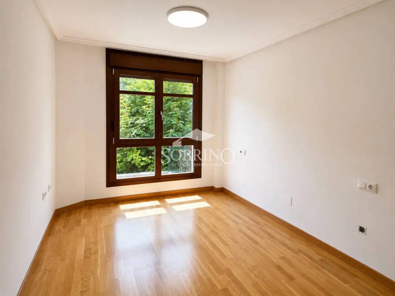 Bedroom of Flat for sale in Llanes  with Heating, Terrace and Alarm