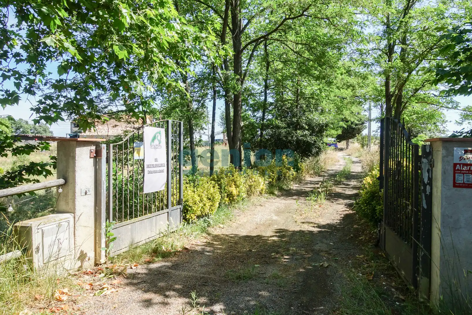 Country homes for sale in Sils  with Private garden