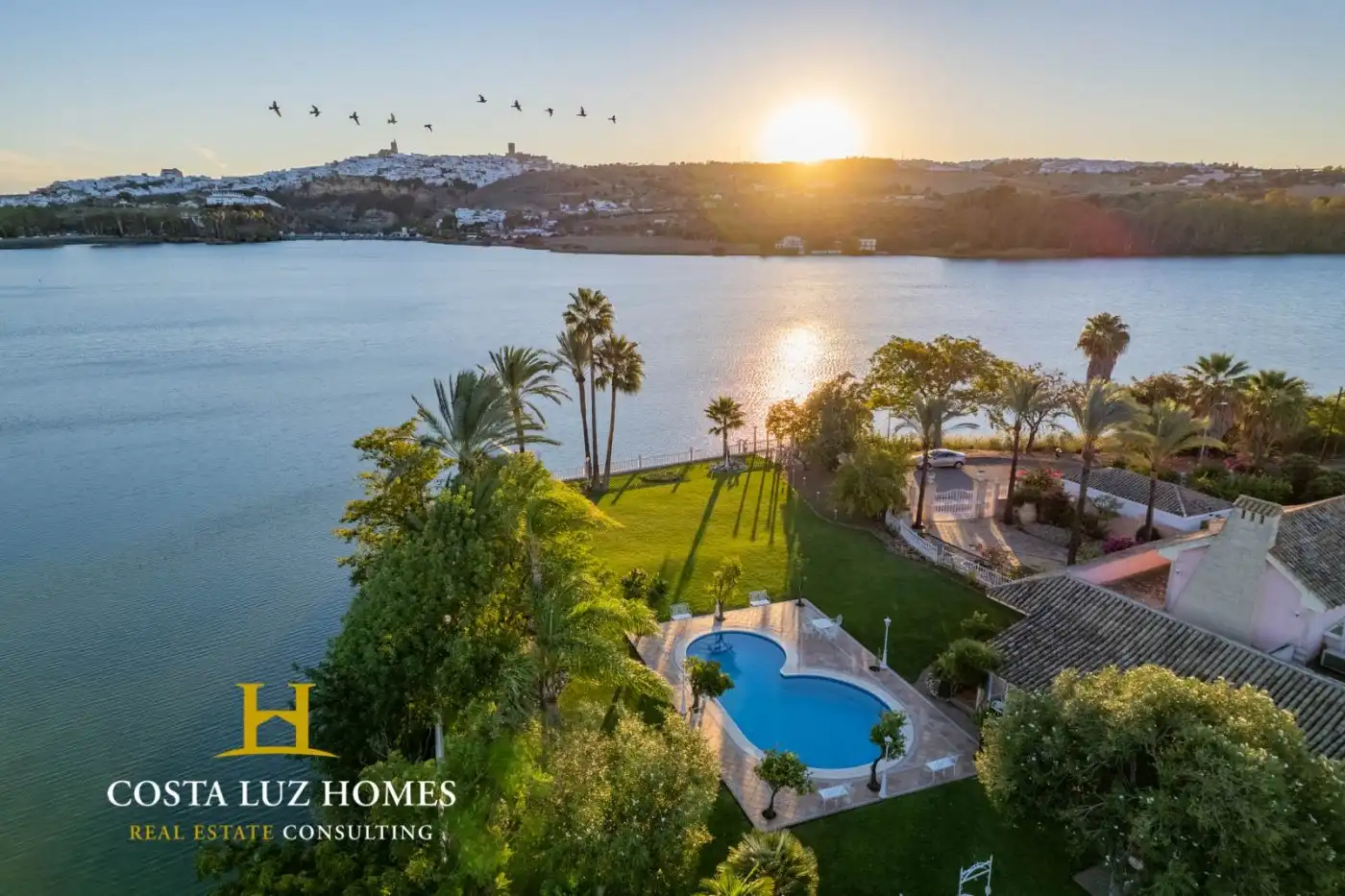 Chalet con piscina en venta en Arcos de la Frontera, imagen 2