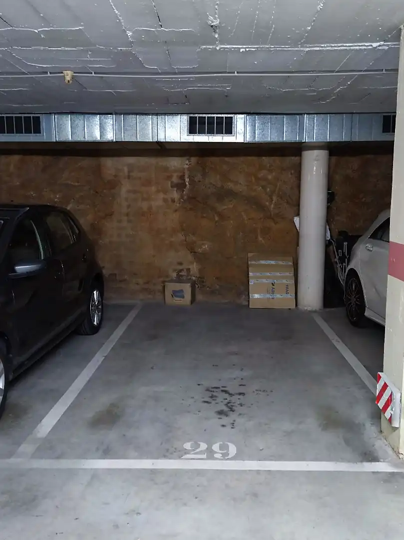 Parking de Piso de alquiler en Montgat con Calefacción, Parquet y Terraza