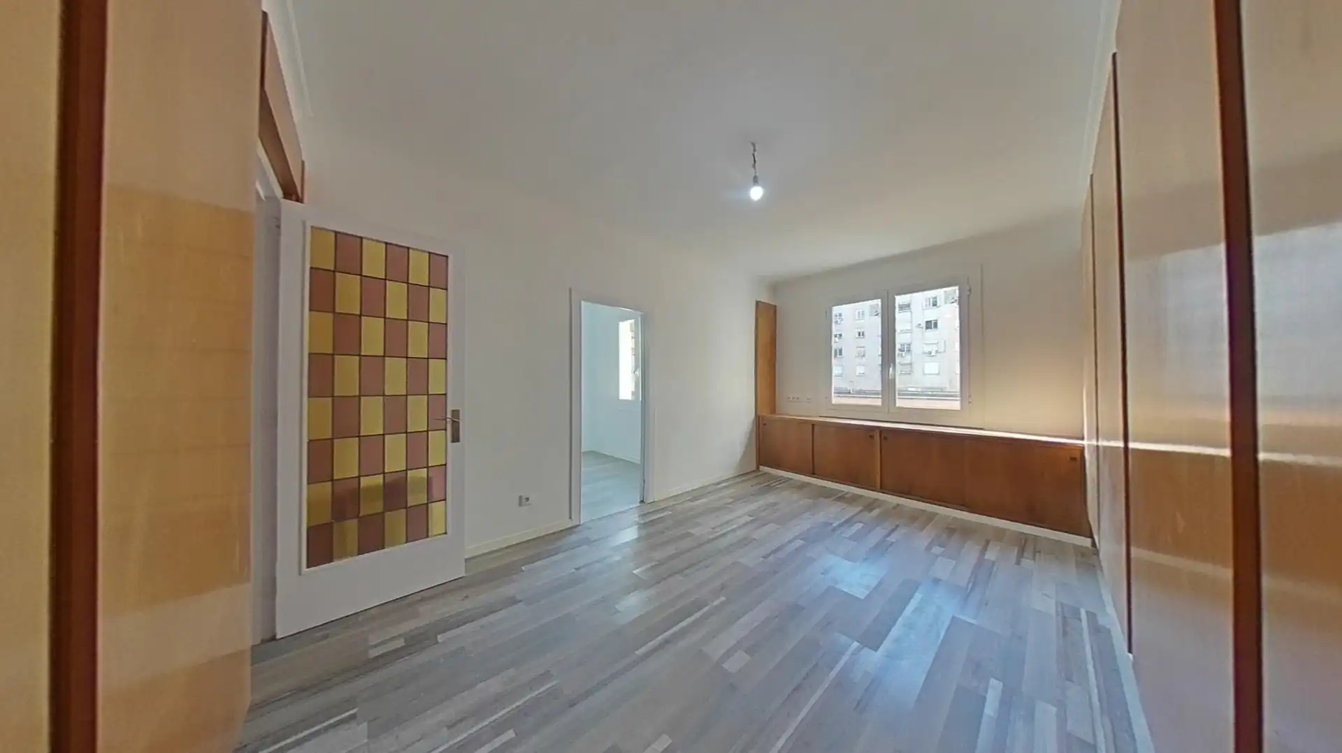 Flat for sale in C/ Corsega