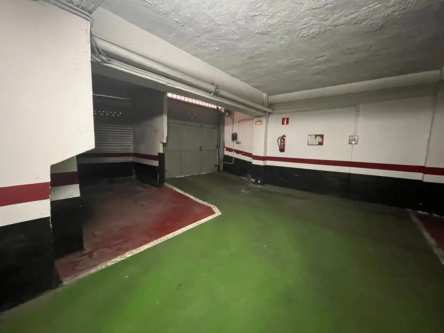 Parking of Garage for sale in Basauri 