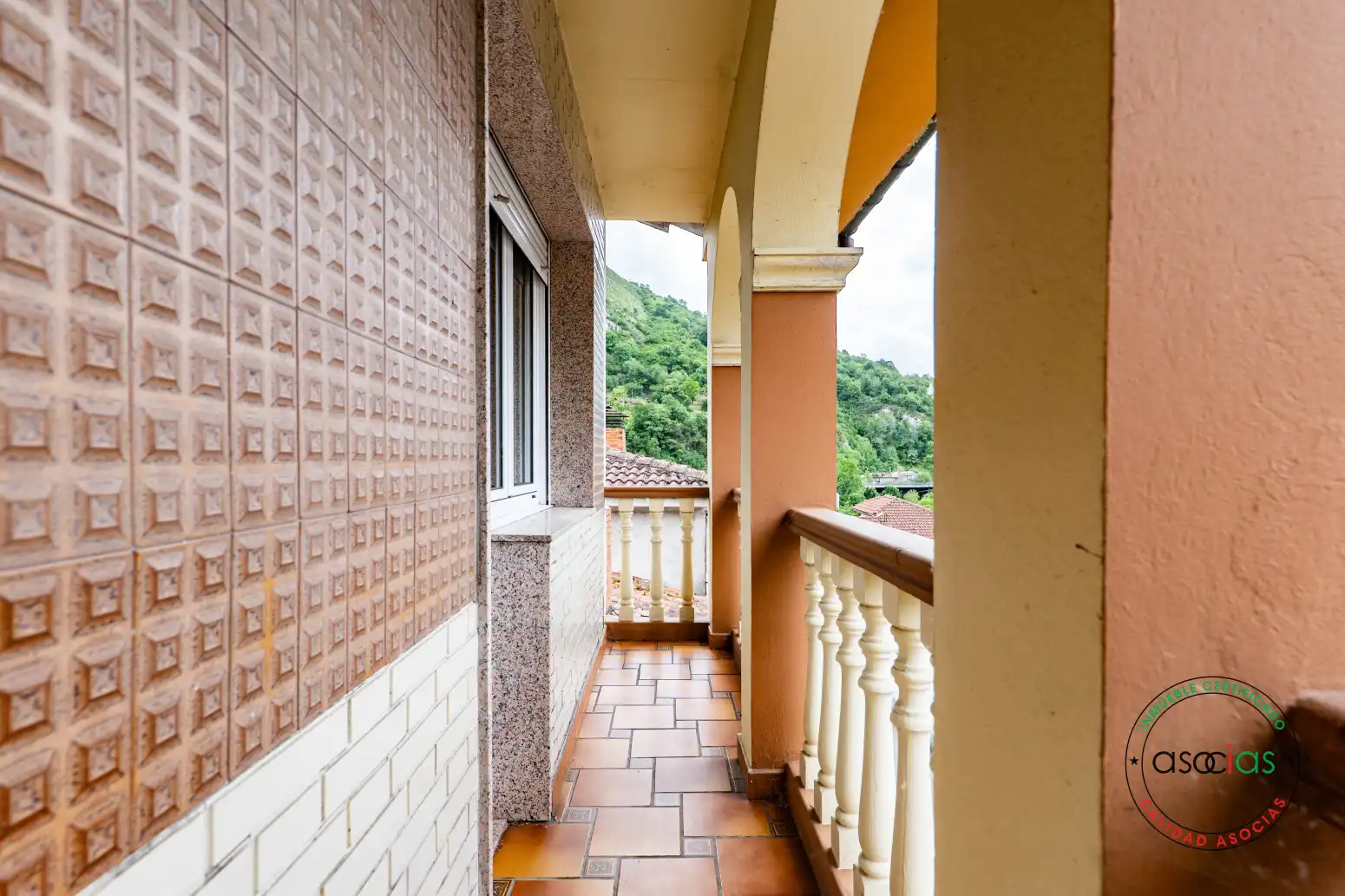 Balcony of Houses for sale in Laviana  with Heating, Parquet flooring and Terrace
