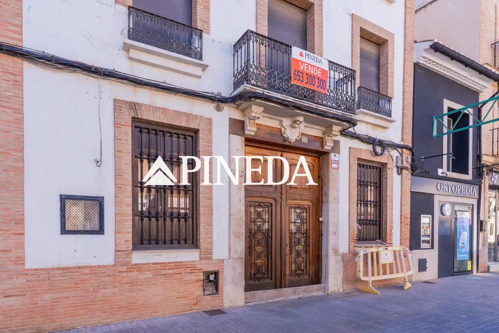 Casa rústica con terraza en venta en Avenida PAIS VALENCIA, imagen 2