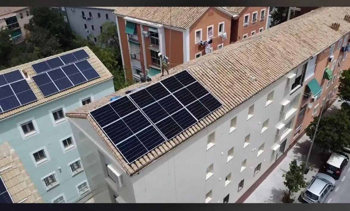 Flat for sale in Calle Río Lecrín, imagen 3