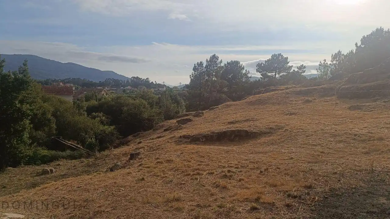 Finca rústica en venda en Redondela amb Calefacció i Jardí privat