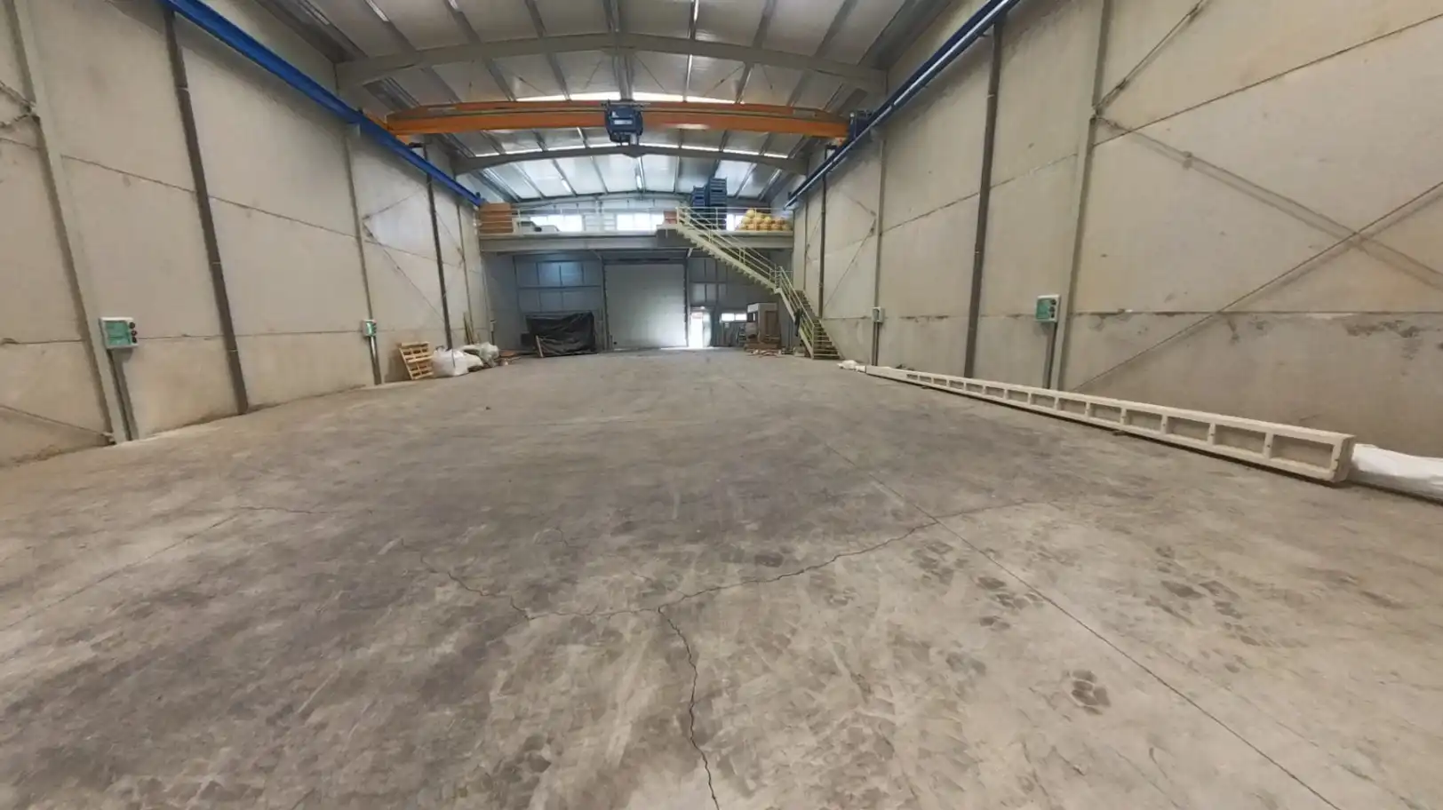 Nau industrial de lloguer en Reinosa