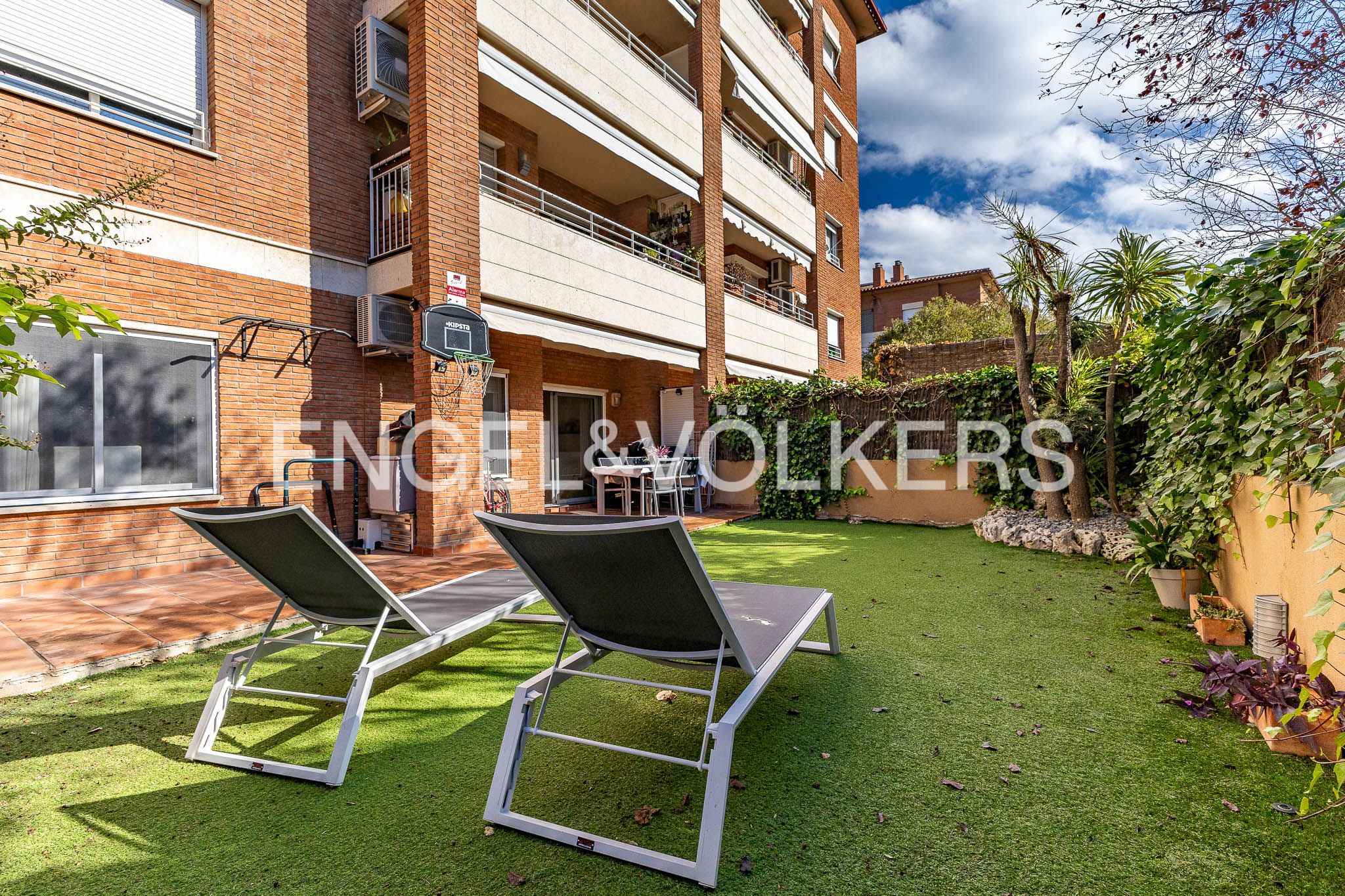 Terrace of Apartment for sale in Sant Cugat del Vallès  with Air Conditioner, Heating and Private garden
