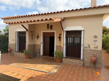 Casa rustica con piscina in vendita a Este