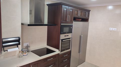 Foto 4 de Casa adosada de lloguer a Avenida María Auxiliadora, 32, Salesianos, Utrera
