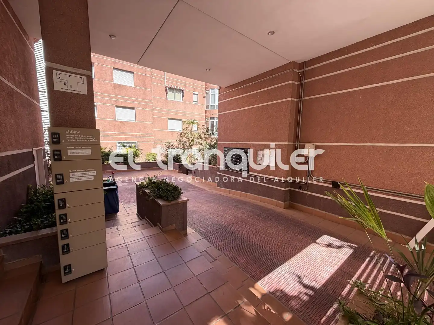 Flat for rent in San Sebastián de los Reyes  with Air Conditioner, Parquet flooring and Furnished