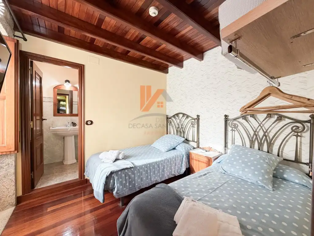 Bedroom of Houses for sale in Ames  with Private garden