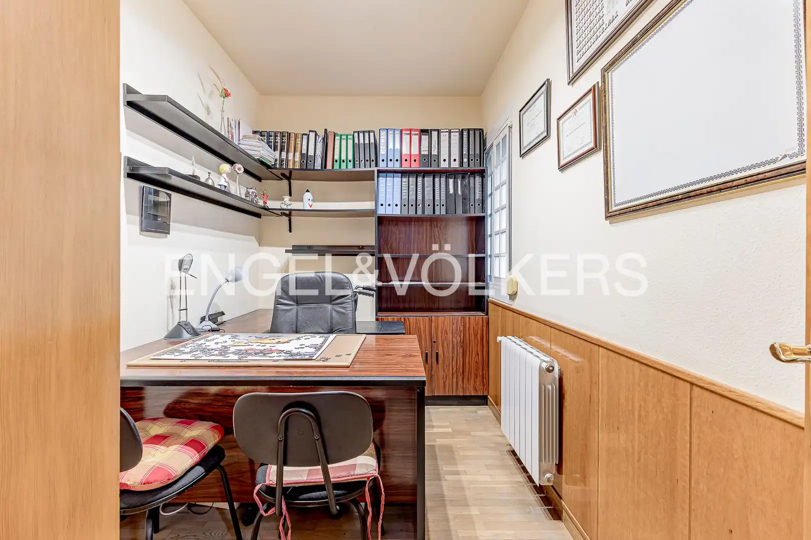 Flat for sale in Barcelona  with Air Conditioner, Heating and Furnished
