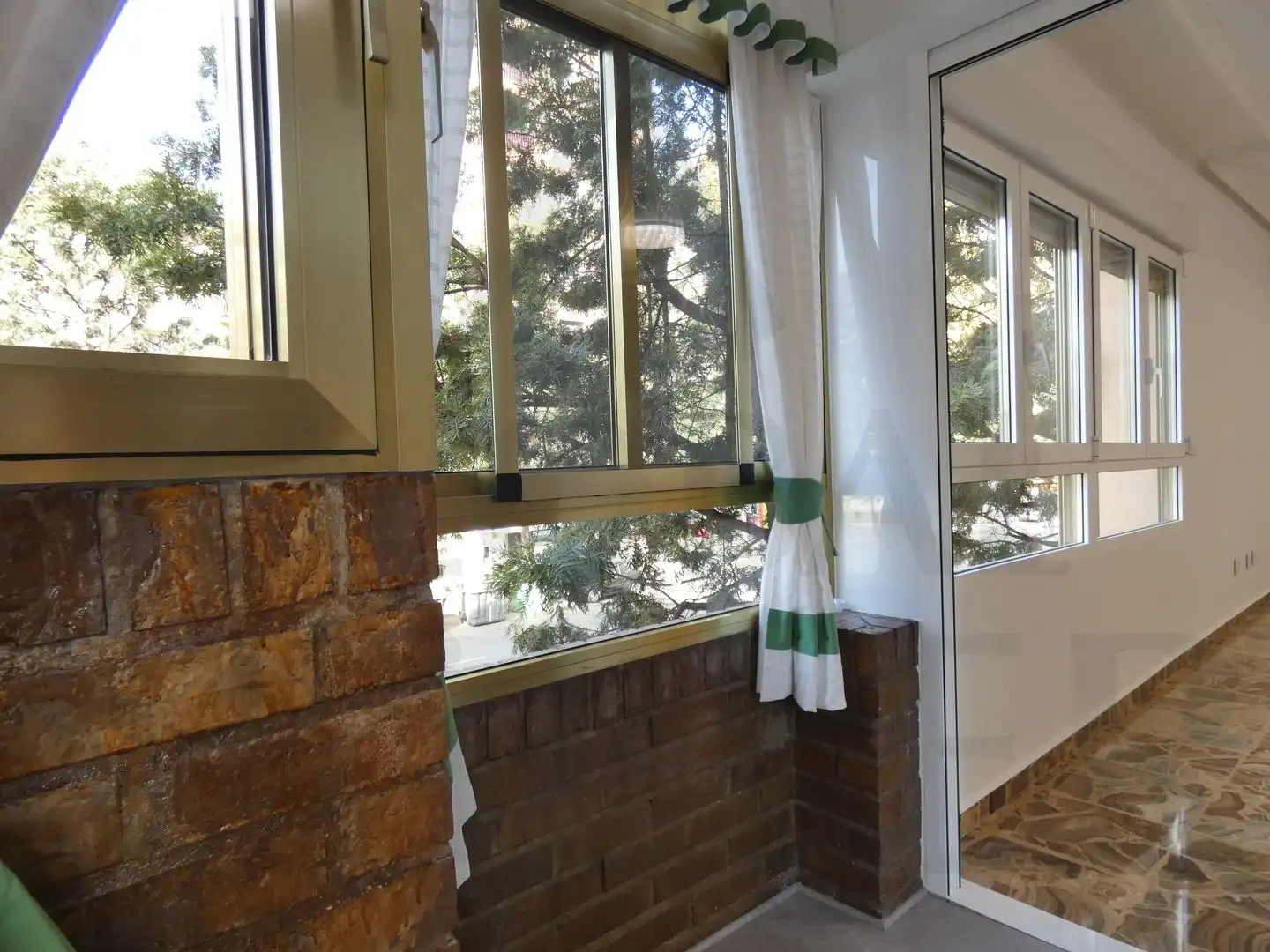 Flat for rent in Calle Ángel Bruna, 20, Ensanche