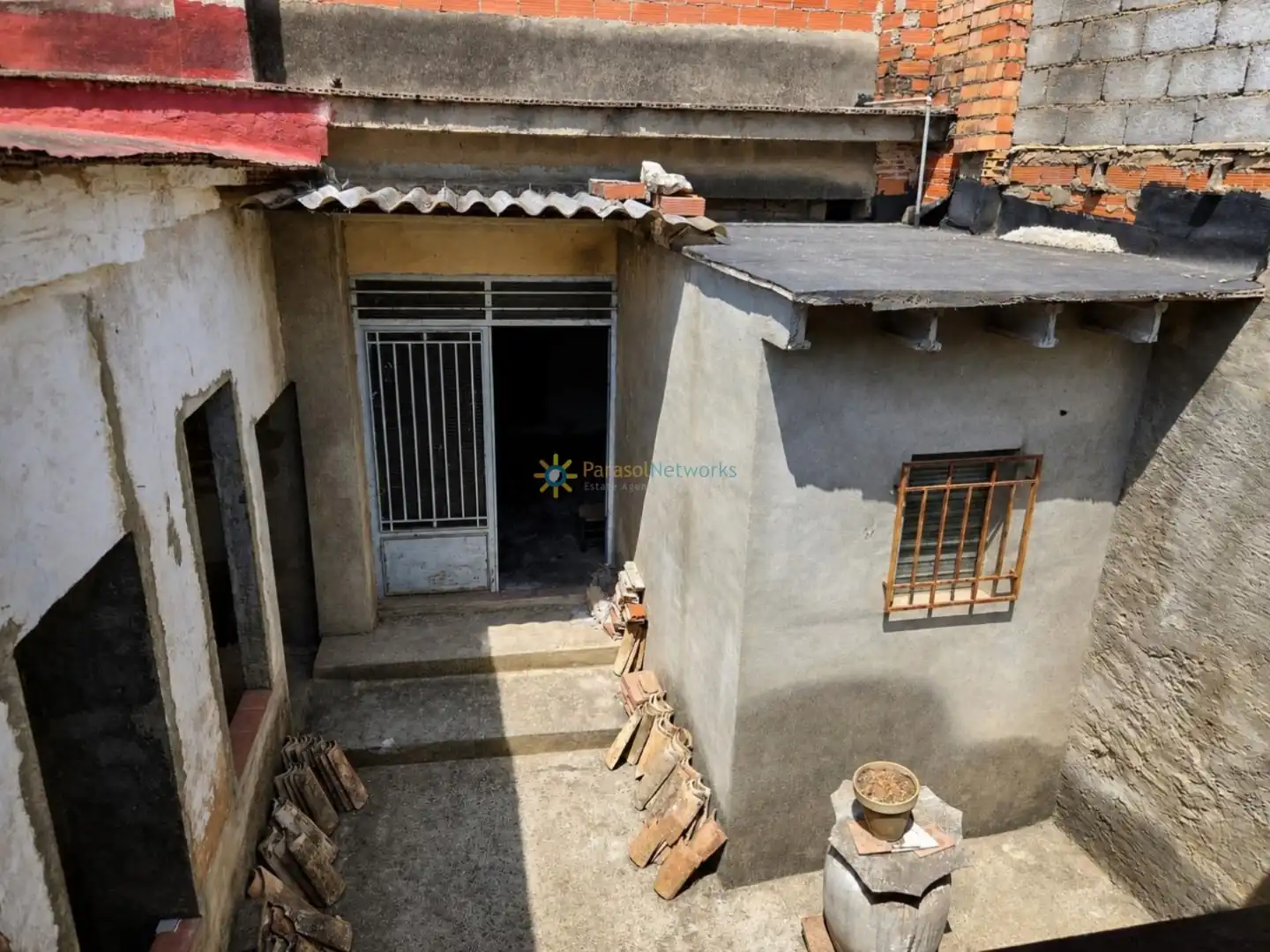Vista exterior de Casa o chalet en venta en Sellent con Aire acondicionado y Balcón