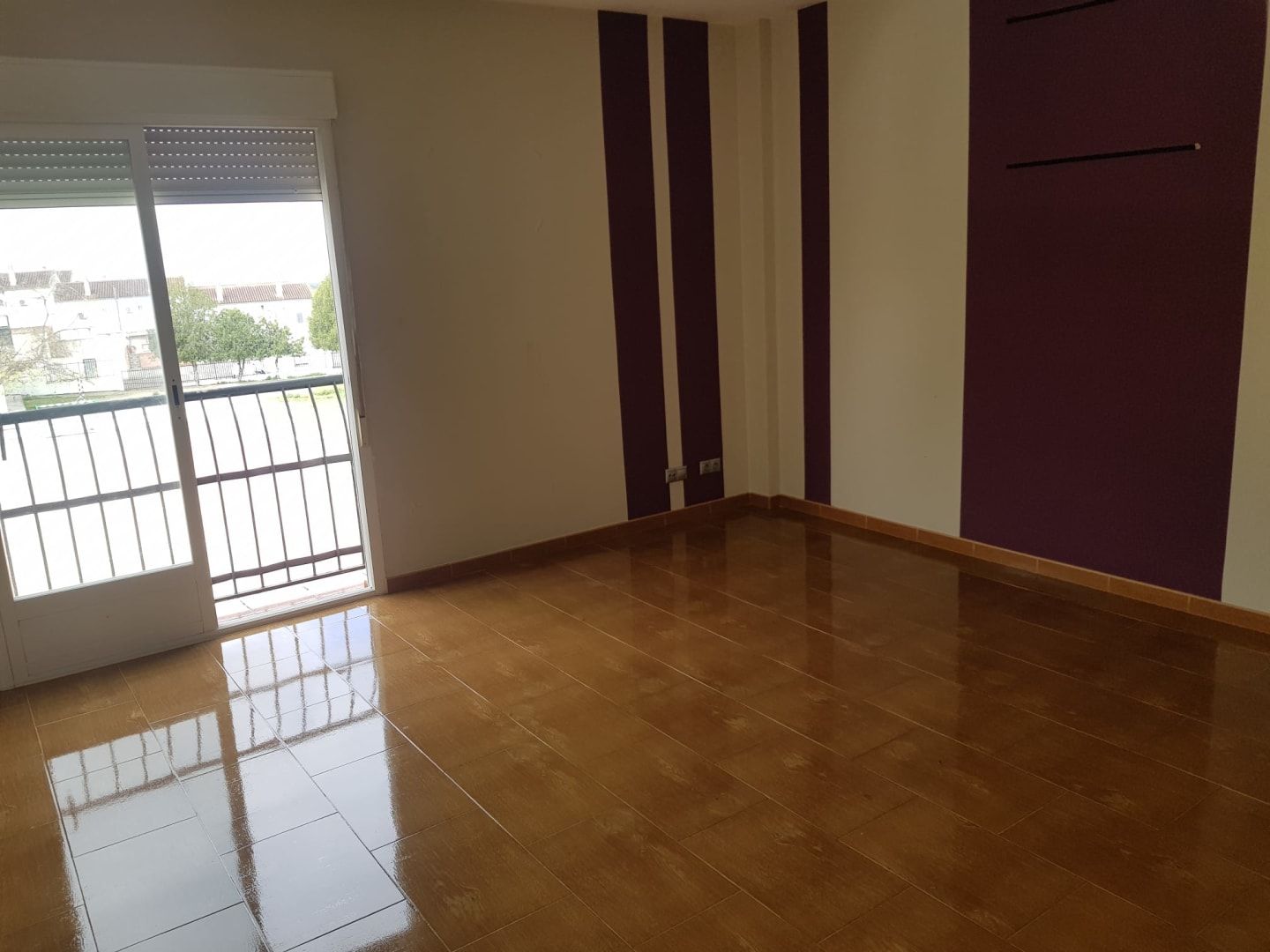 Piso en venta en C/ Menéndez Pidal, Sabiote
