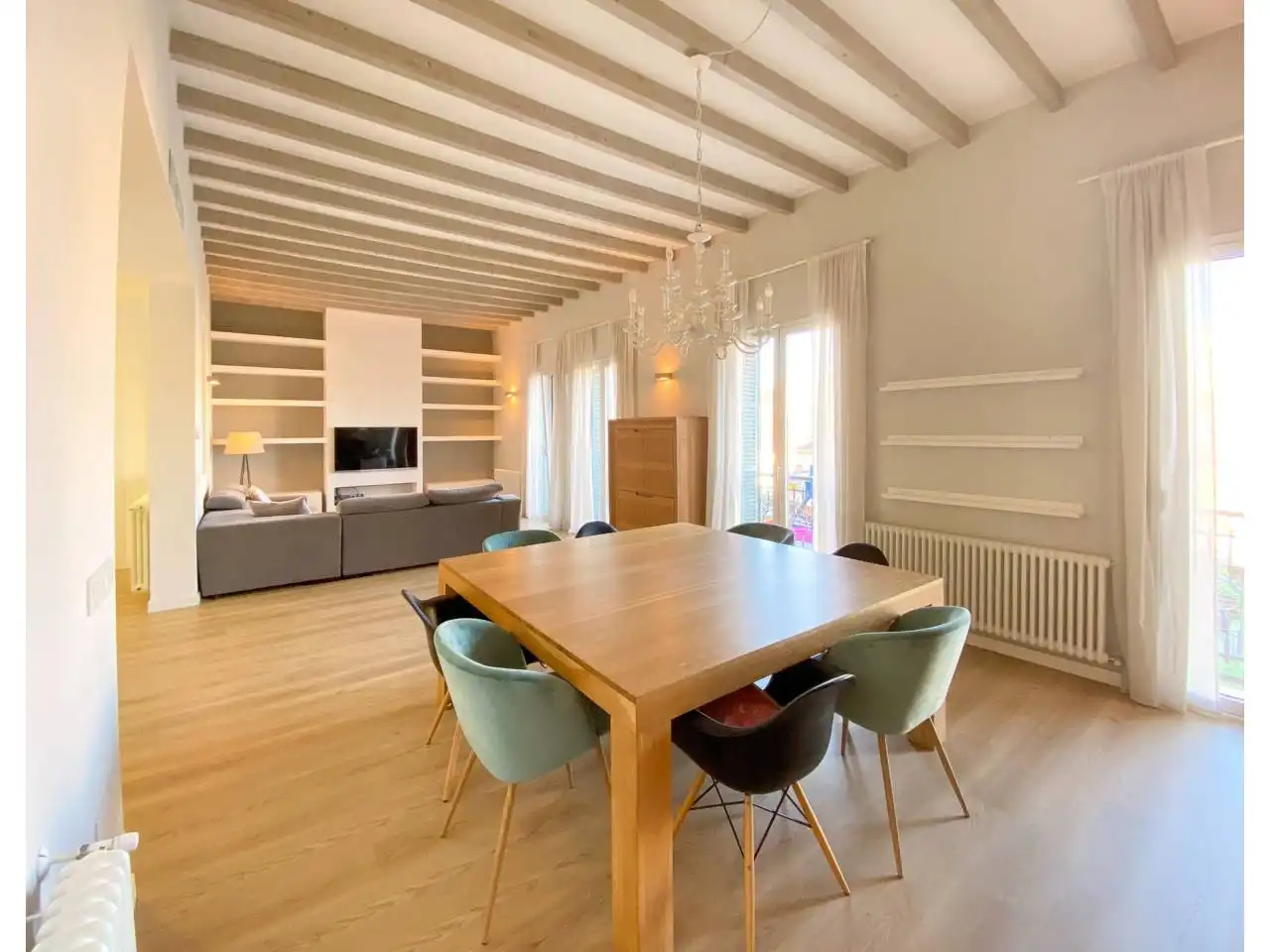 Comedor de Piso de alquiler en  Palma de Mallorca con Aire acondicionado, Calefacción y Parquet