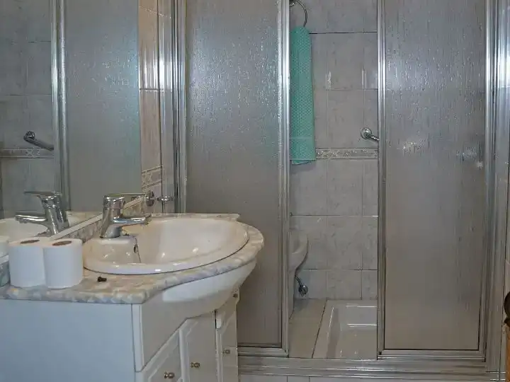 Baño de Finca rústica en venta en Cartes con Balcón