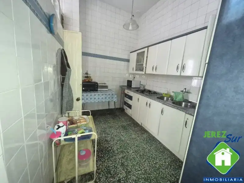 Cuina de Casa o xalet en venda en Jerez de la Frontera amb Traster