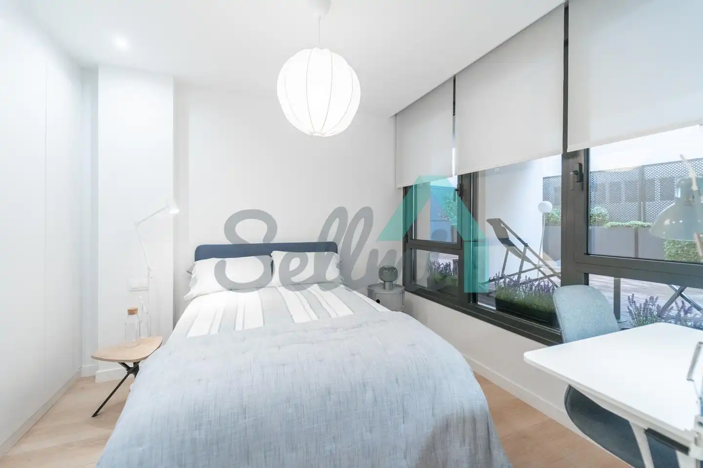 Wohnung zur Miete in Cervantes, Plaza de América