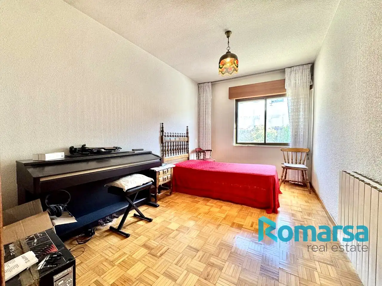 Habitación de Piso en venta en Ávila con Calefacción, Parquet y Trastero