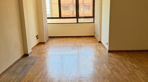 Foto 3 de Piso de alquiler en Avenida Perez Galdos, Nou Moles, Valencia Capital