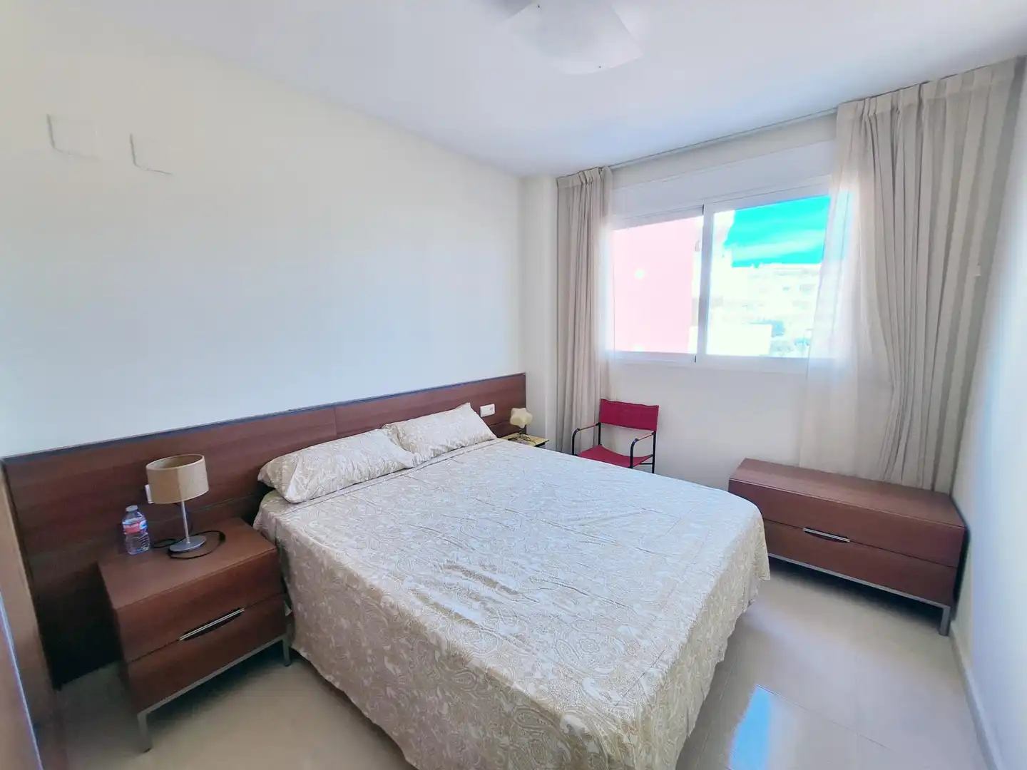 Schlafzimmer von Wohnungen zur Miete in Dénia mit Klimaanlage, Heizung und Privatgarten
