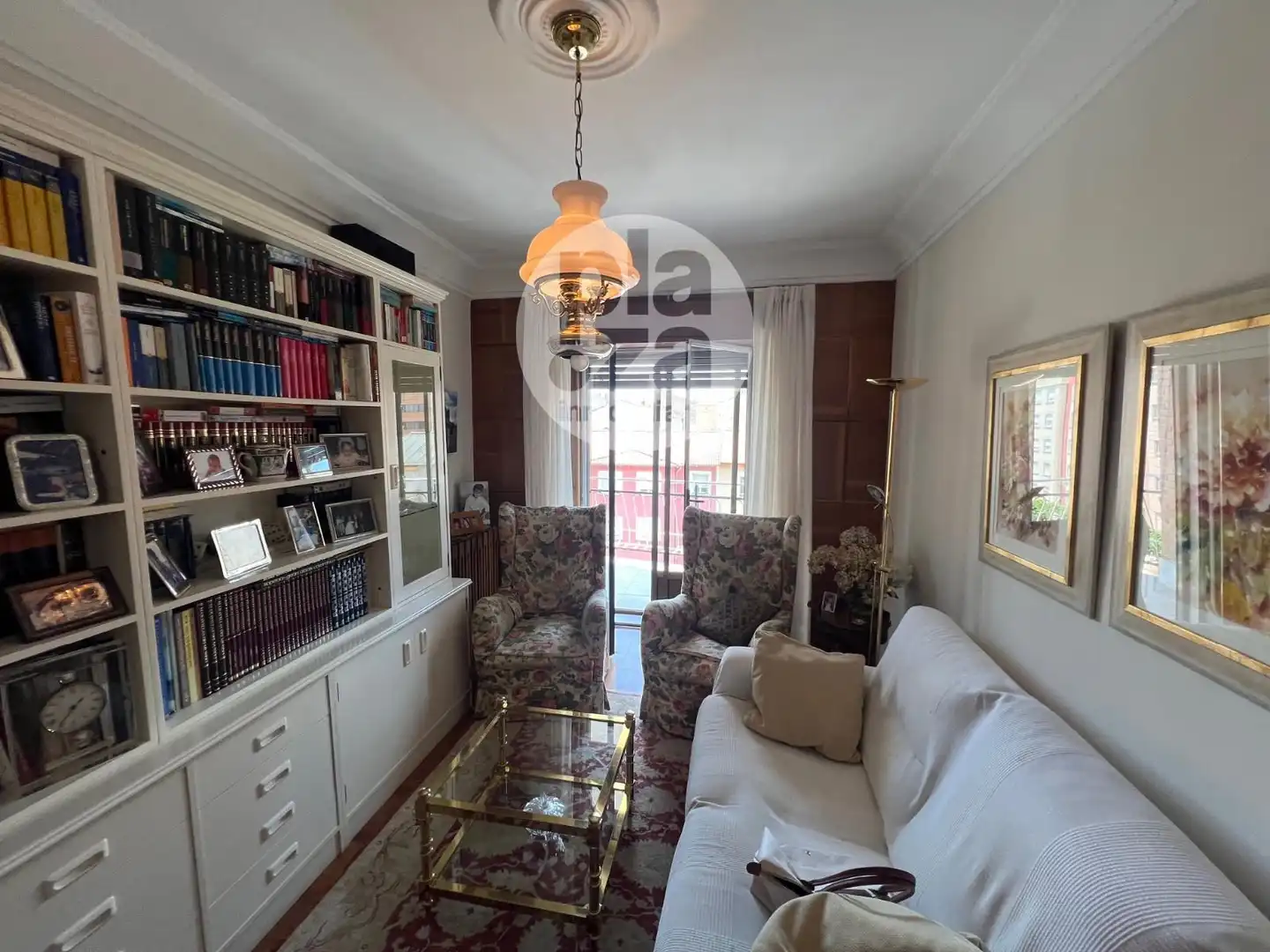Living room of Flat for sale in Burgos  with Heating, Terrace and Storage room