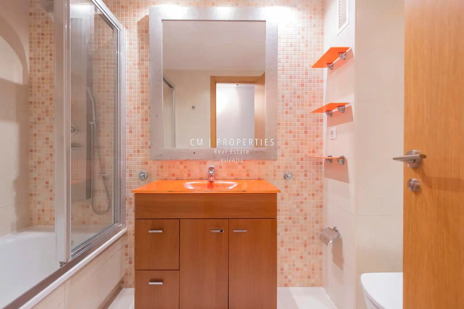 Baño de Ático de alquiler en Alboraya con Aire acondicionado, Calefacción y Parquet